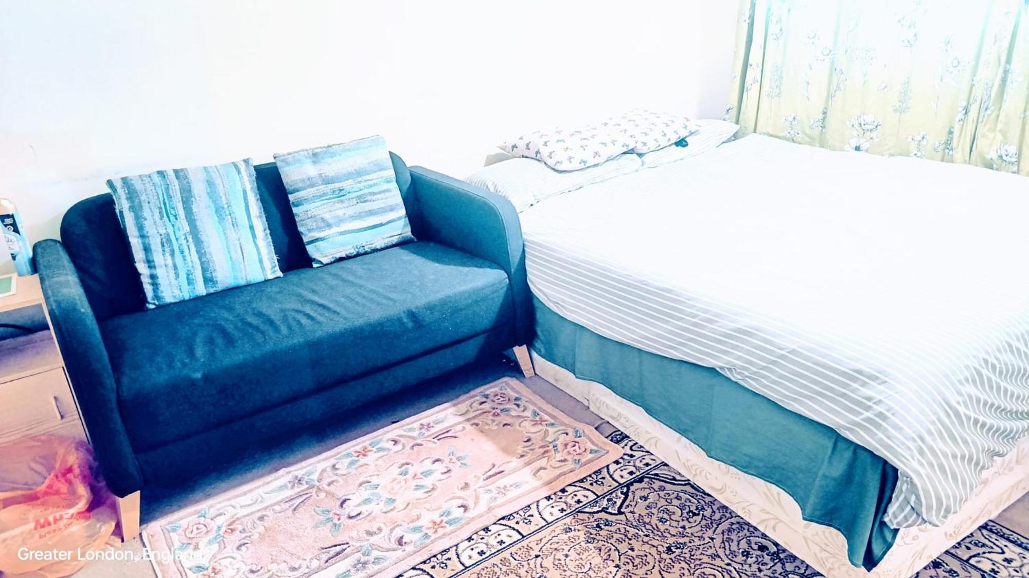 Appartamento London'S Bed With Breakfast & Free Parking Esterno foto